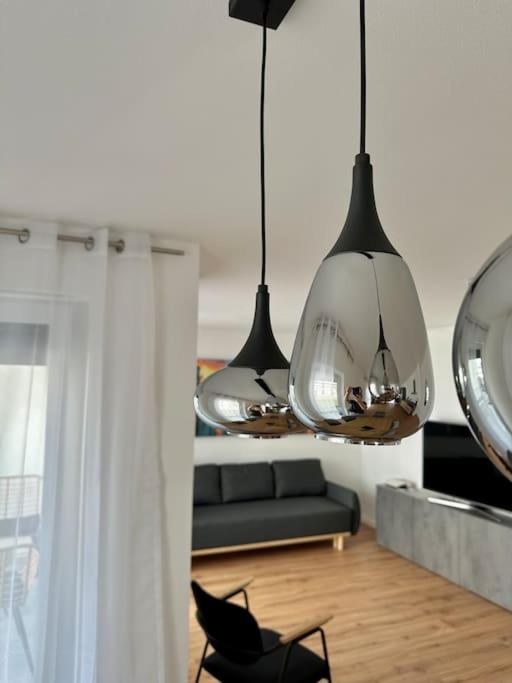 Amao-Pearl I Comfort Suite I 94Qm I Kingsize-Bett I Exklusiv Mit Balkon & Tiefgarage I Aufzug Offenburg Exterior foto